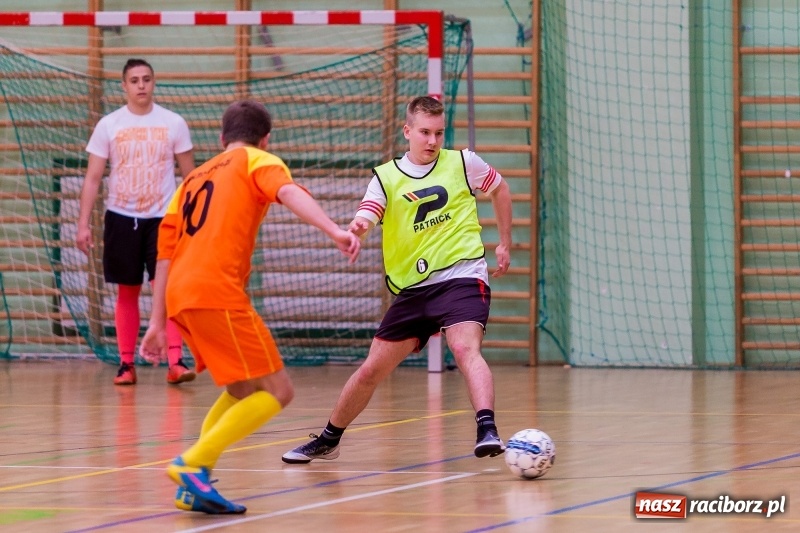 Zdjęcie w galerii na portalu naszraciborz.pl: Team z Kornowaca lepszy od Żuczków, czyli sobotnie rozgrywki HLPN w Raciborzu  wiadomości z regionu