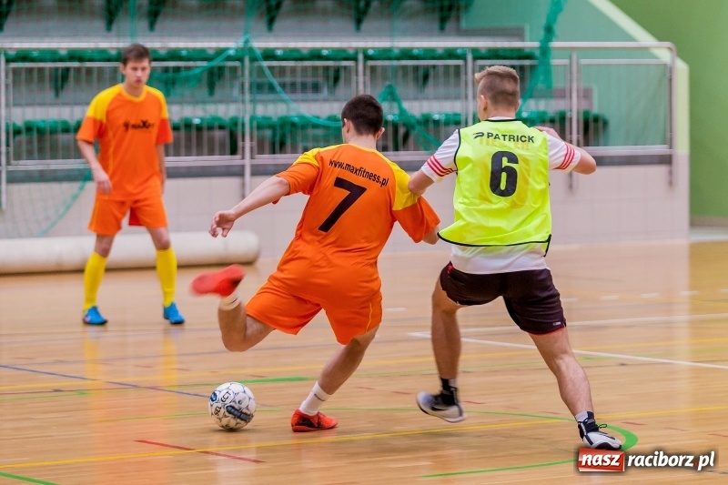 Zdjęcie w galerii na portalu naszraciborz.pl: Team z Kornowaca lepszy od Żuczków, czyli sobotnie rozgrywki HLPN w Raciborzu  wiadomości z regionu