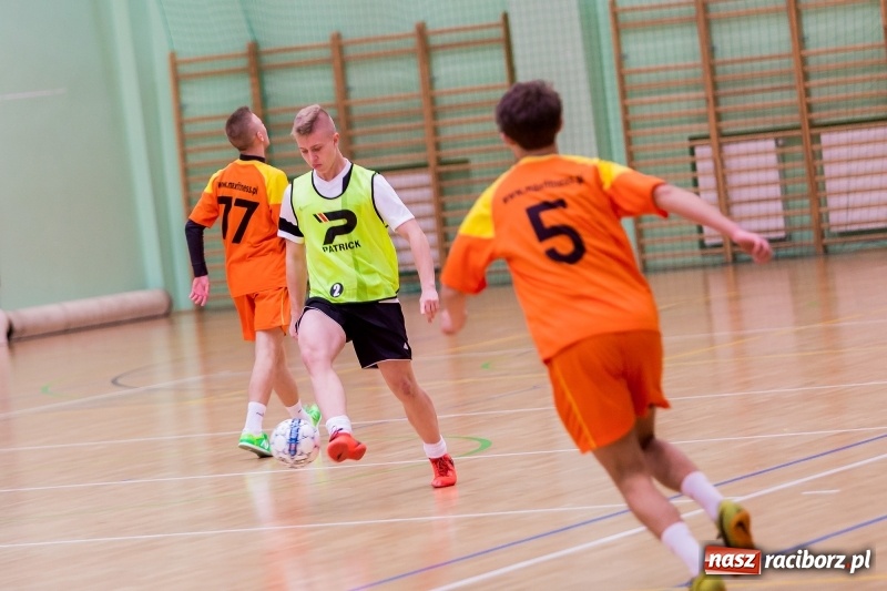 Zdjęcie w galerii na portalu naszraciborz.pl: Team z Kornowaca lepszy od Żuczków, czyli sobotnie rozgrywki HLPN w Raciborzu  wiadomości z regionu
