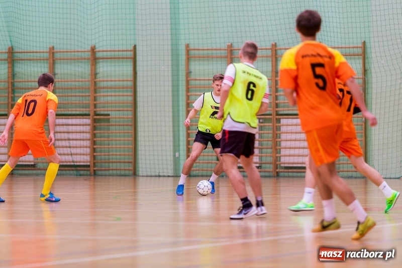 Zdjęcie w galerii na portalu naszraciborz.pl: Team z Kornowaca lepszy od Żuczków, czyli sobotnie rozgrywki HLPN w Raciborzu  wiadomości z regionu