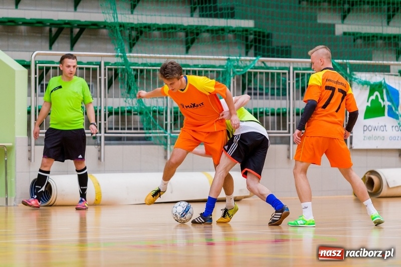Zdjęcie w galerii na portalu naszraciborz.pl: Team z Kornowaca lepszy od Żuczków, czyli sobotnie rozgrywki HLPN w Raciborzu  wiadomości z regionu