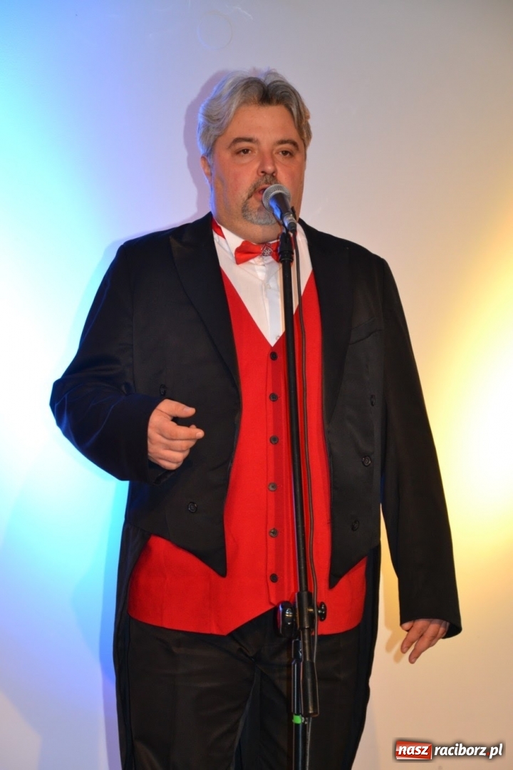 Zdjęcie w galerii na portalu naszraciborz.pl: Trzej tenorzy zaśpiewali na Zamku Piastowskim  wiadomości z regionu