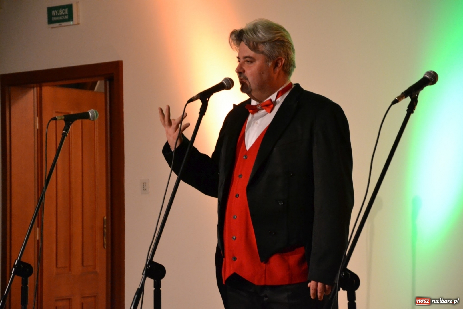 Zdjęcie w galerii na portalu naszraciborz.pl: Trzej tenorzy zaśpiewali na Zamku Piastowskim  wiadomości z regionu