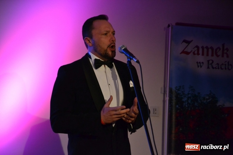 Zdjęcie w galerii na portalu naszraciborz.pl: Trzej tenorzy zaśpiewali na Zamku Piastowskim  wiadomości z regionu