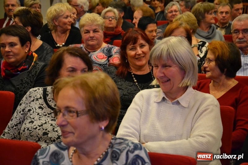 Zdjęcie w galerii na portalu naszraciborz.pl: Trzej tenorzy zaśpiewali na Zamku Piastowskim  wiadomości z regionu