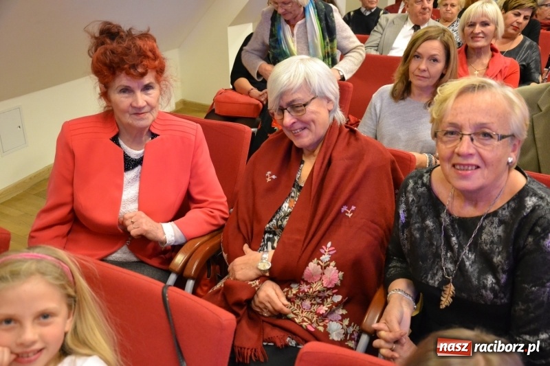 Zdjęcie w galerii na portalu naszraciborz.pl: Trzej tenorzy zaśpiewali na Zamku Piastowskim  wiadomości z regionu