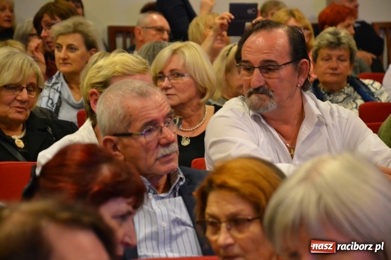 Zdjęcie w galerii na portalu naszraciborz.pl: Trzej tenorzy zaśpiewali na Zamku Piastowskim  wiadomości z regionu