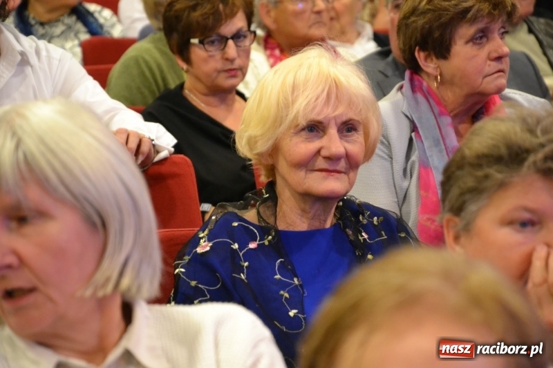 Zdjęcie w galerii na portalu naszraciborz.pl: Trzej tenorzy zaśpiewali na Zamku Piastowskim  wiadomości z regionu