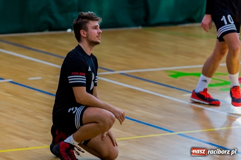 Zdjęcie w galerii na portalu naszraciborz.pl: JP Telebim RLPS: Jeden tie-break i sześć pewnych zwycięstw  wiadomości z regionu