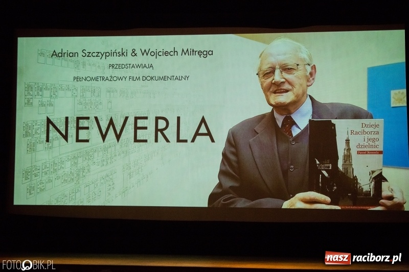 Zdjęcie w galerii na portalu naszraciborz.pl: Historyk, ale już powoli zabytek - w RCK odbyła się premiera filmu o Pawle Newerli  wiadomości z regionu