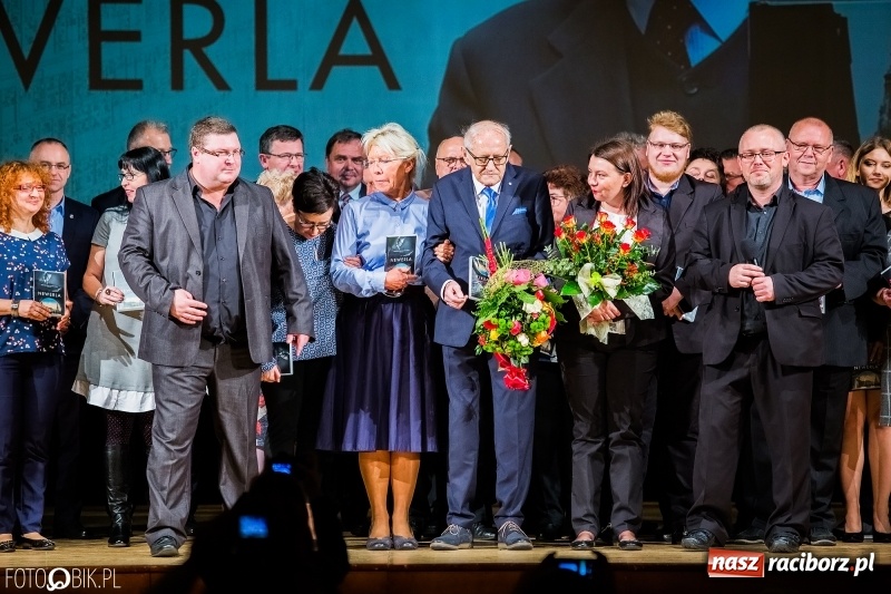 Zdjęcie w galerii na portalu naszraciborz.pl: Historyk, ale już powoli zabytek - w RCK odbyła się premiera filmu o Pawle Newerli  wiadomości z regionu
