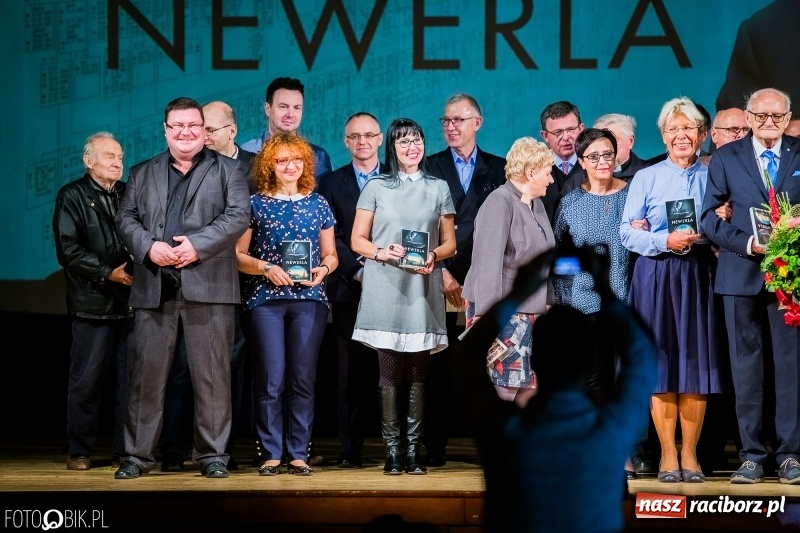 Zdjęcie w galerii na portalu naszraciborz.pl: Historyk, ale już powoli zabytek - w RCK odbyła się premiera filmu o Pawle Newerli  wiadomości z regionu