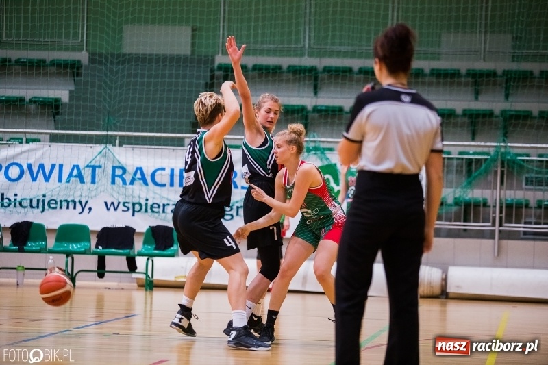 Zdjęcie w galerii na portalu naszraciborz.pl: Kolejna przegrana koszykarek z RKK AZS Racibórz wiadomości z regionu