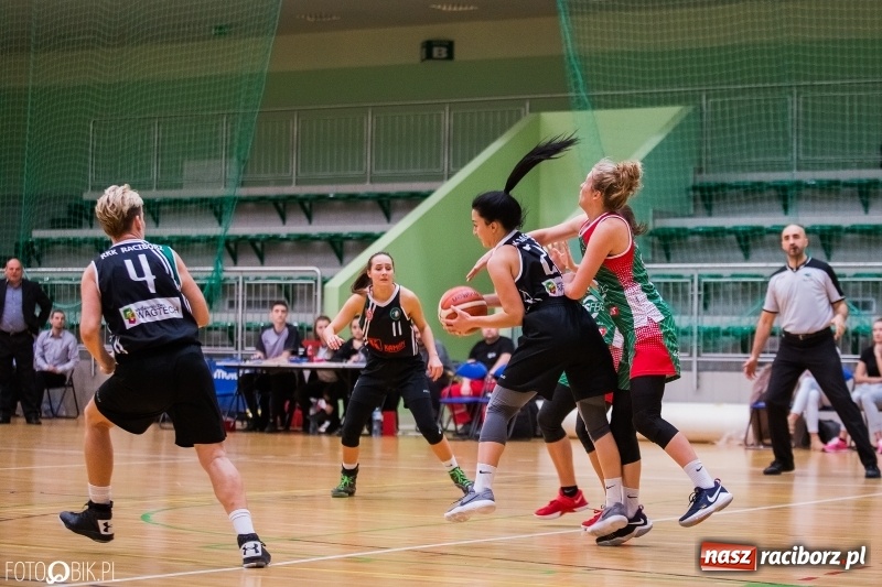 Zdjęcie w galerii na portalu naszraciborz.pl: Kolejna przegrana koszykarek z RKK AZS Racibórz wiadomości z regionu