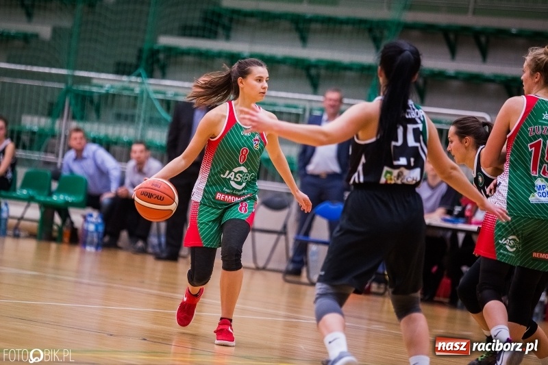 Zdjęcie w galerii na portalu naszraciborz.pl: Kolejna przegrana koszykarek z RKK AZS Racibórz wiadomości z regionu