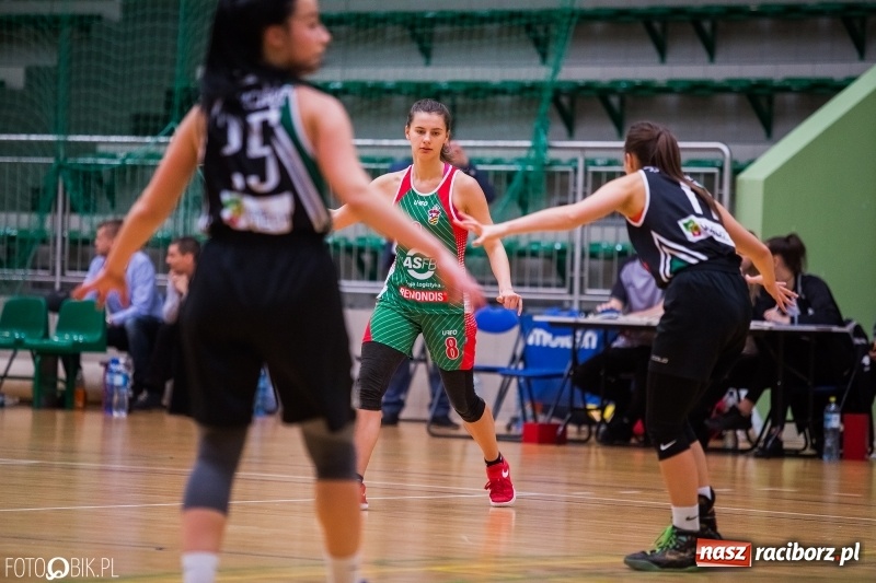 Zdjęcie w galerii na portalu naszraciborz.pl: Kolejna przegrana koszykarek z RKK AZS Racibórz wiadomości z regionu