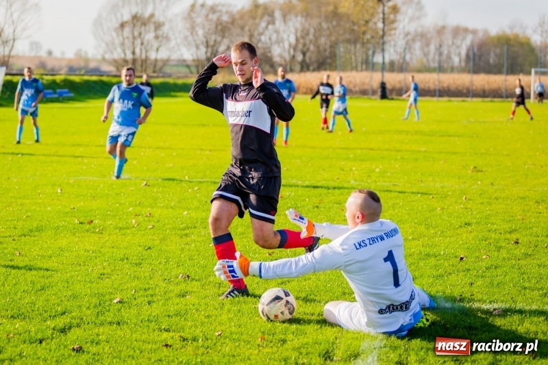 Zdjęcie w galerii na portalu naszraciborz.pl: Cyprzanów rozgromił Rudnik w spotkaniu zaległej kolejki C klasy  wiadomości z regionu
