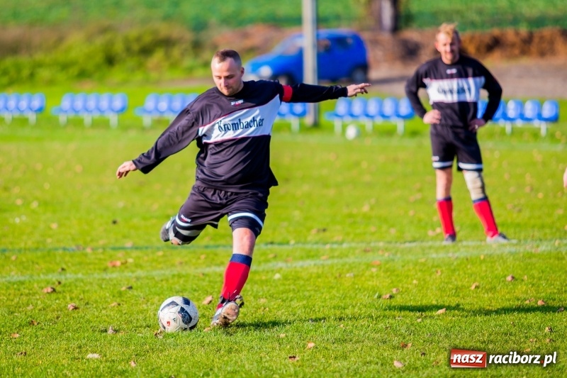 Zdjęcie w galerii na portalu naszraciborz.pl: Cyprzanów rozgromił Rudnik w spotkaniu zaległej kolejki C klasy  wiadomości z regionu