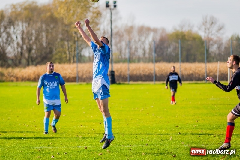 Zdjęcie w galerii na portalu naszraciborz.pl: Cyprzanów rozgromił Rudnik w spotkaniu zaległej kolejki C klasy  wiadomości z regionu