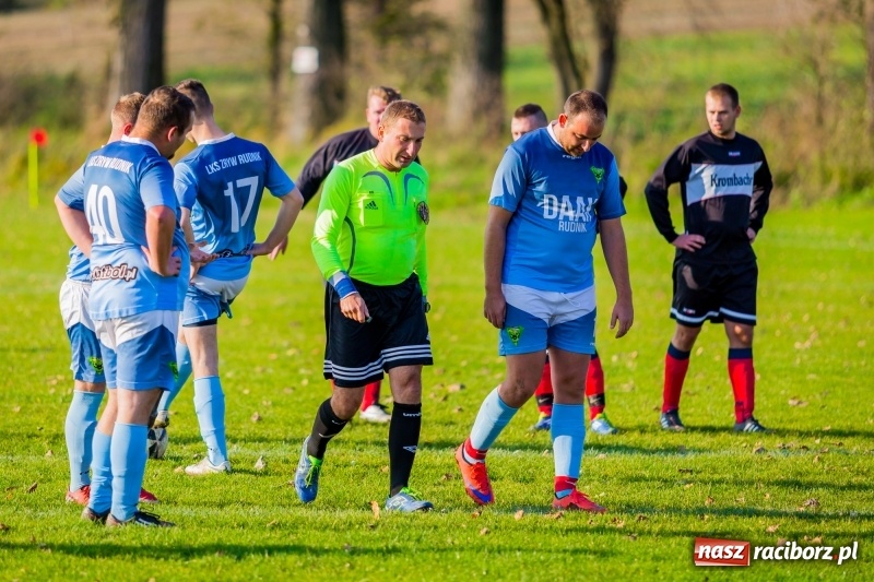 Zdjęcie w galerii na portalu naszraciborz.pl: Cyprzanów rozgromił Rudnik w spotkaniu zaległej kolejki C klasy  wiadomości z regionu