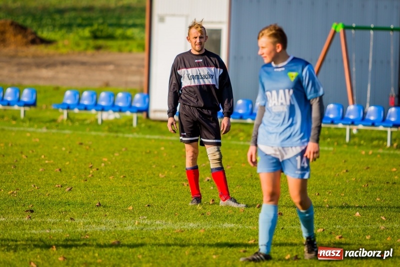 Zdjęcie w galerii na portalu naszraciborz.pl: Cyprzanów rozgromił Rudnik w spotkaniu zaległej kolejki C klasy  wiadomości z regionu