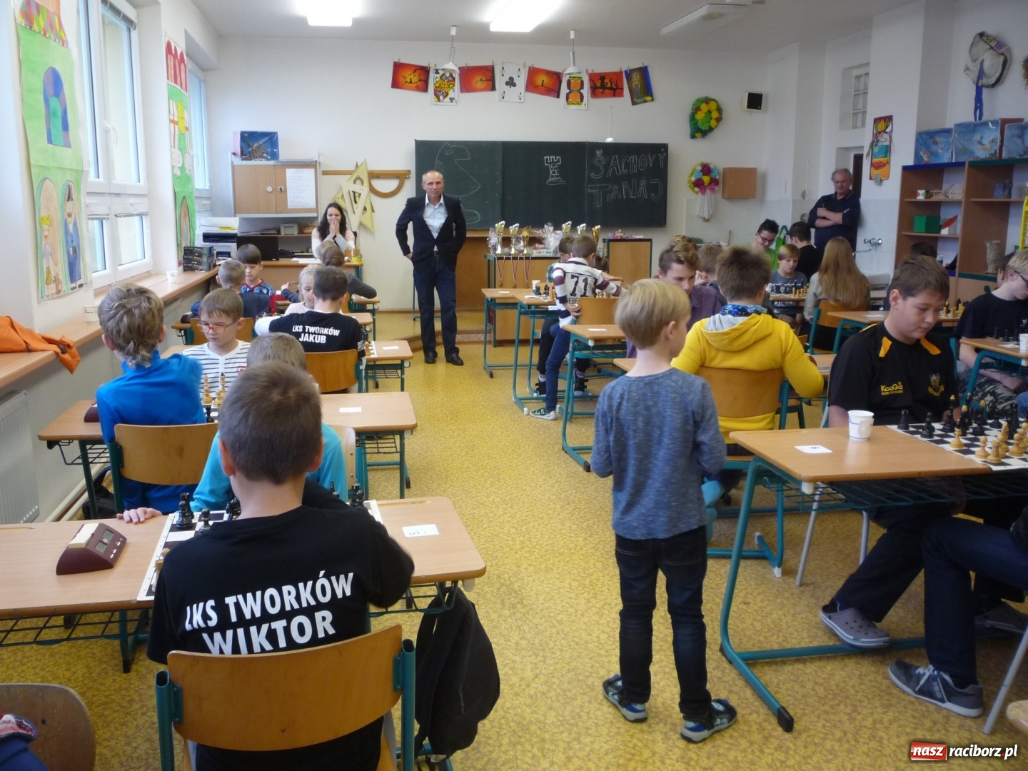 Zdjęcie w galerii na portalu naszraciborz.pl: Szachowy turniej w Czechach z udziałem uczniów szkoły podstawowej z Tworkowa wiadomości z regionu