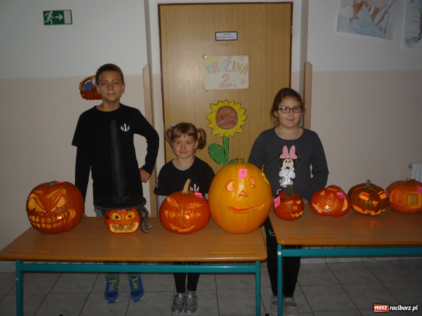 Zdjęcie w galerii na portalu naszraciborz.pl: Szachowy turniej w Czechach z udziałem uczniów szkoły podstawowej z Tworkowa wiadomości z regionu