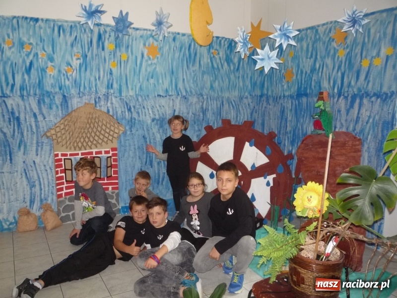 Zdjęcie w galerii na portalu naszraciborz.pl: Szachowy turniej w Czechach z udziałem uczniów szkoły podstawowej z Tworkowa wiadomości z regionu