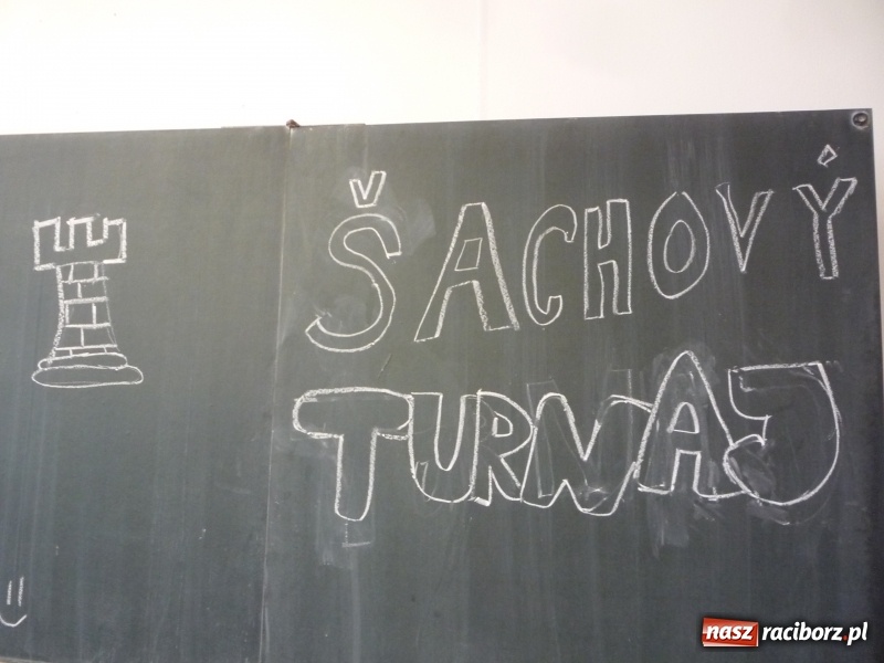 Zdjęcie w galerii na portalu naszraciborz.pl: Szachowy turniej w Czechach z udziałem uczniów szkoły podstawowej z Tworkowa wiadomości z regionu
