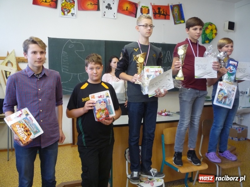 Zdjęcie w galerii na portalu naszraciborz.pl: Szachowy turniej w Czechach z udziałem uczniów szkoły podstawowej z Tworkowa wiadomości z regionu