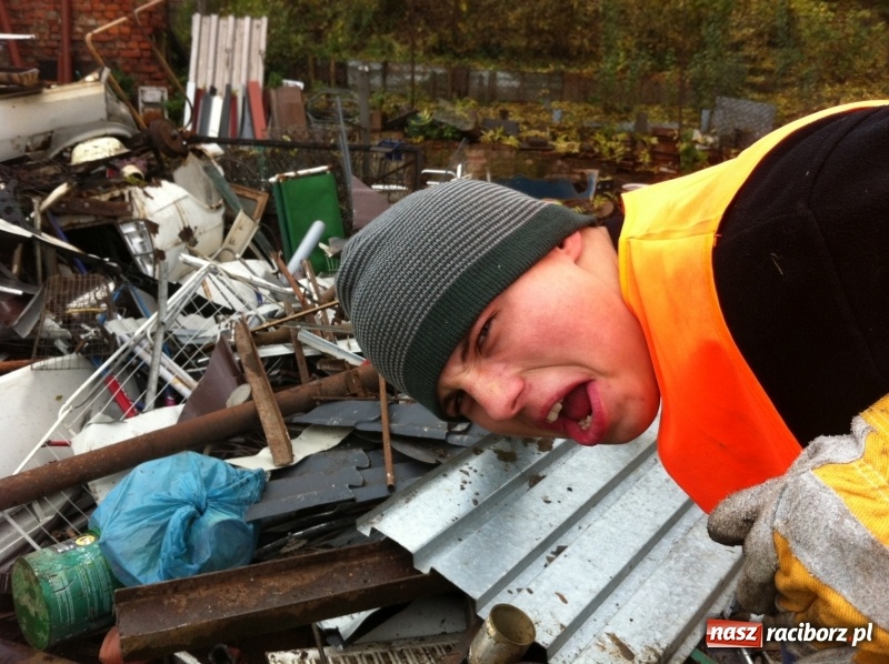 Zdjęcie w galerii na portalu naszraciborz.pl: ZŁOMIADA 2017. Zebrano 5300 złotych na leczenie Mateuszka Giedy  wiadomości z regionu
