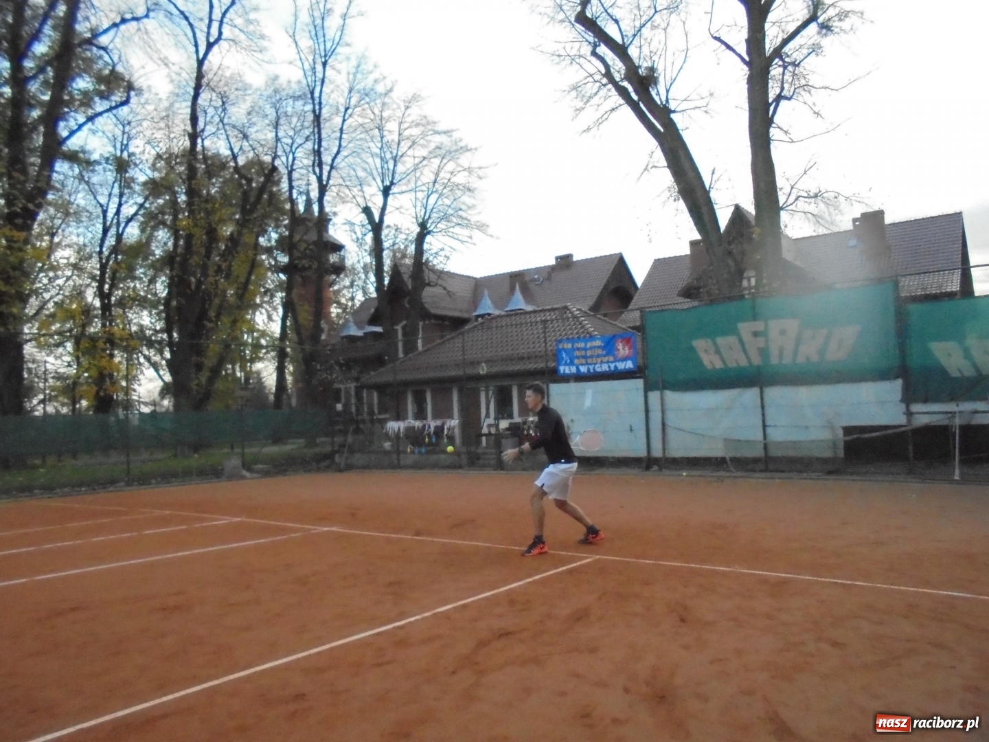 Zdjęcie w galerii na portalu naszraciborz.pl: Wojciech Rybiński zwycięzcą Turnieju Masters 2017 w tenisie wiadomości z regionu