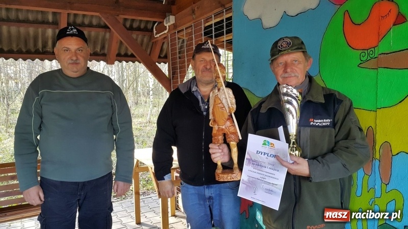 Zdjęcie w galerii na portalu naszraciborz.pl: W Nędzy łowili o puchar starosty. Babiczok zakończył sezon wiadomości z regionu