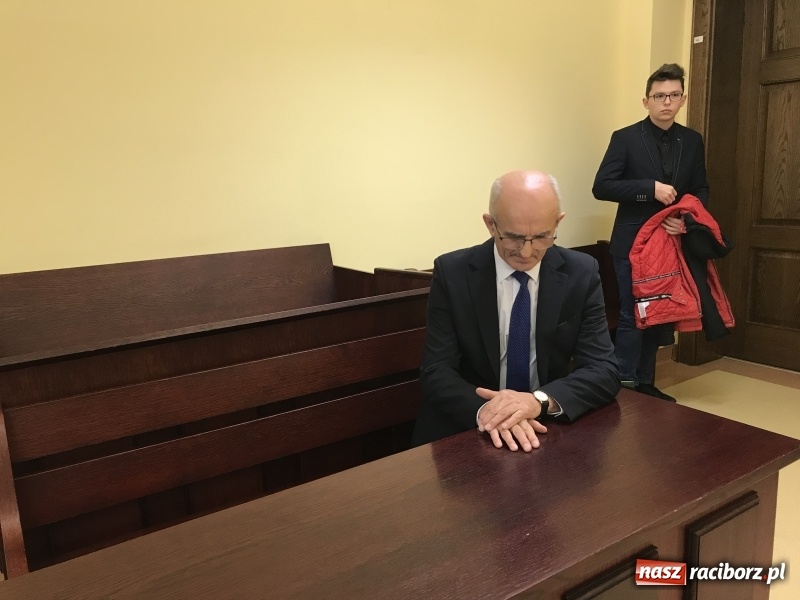 Zdjęcie w galerii na portalu naszraciborz.pl: Winny, popełnił przestępstwo, ale nie otrzymał kary. Zapadł wyrok w sprawie starosty Ryszarda Winiarskiego  wiadomości z regionu