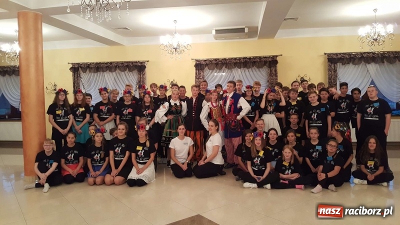 Zdjęcie w galerii na portalu naszraciborz.pl: Taniec bez granic - kolejny projekt transgraniczny SP 1  wiadomości z regionu