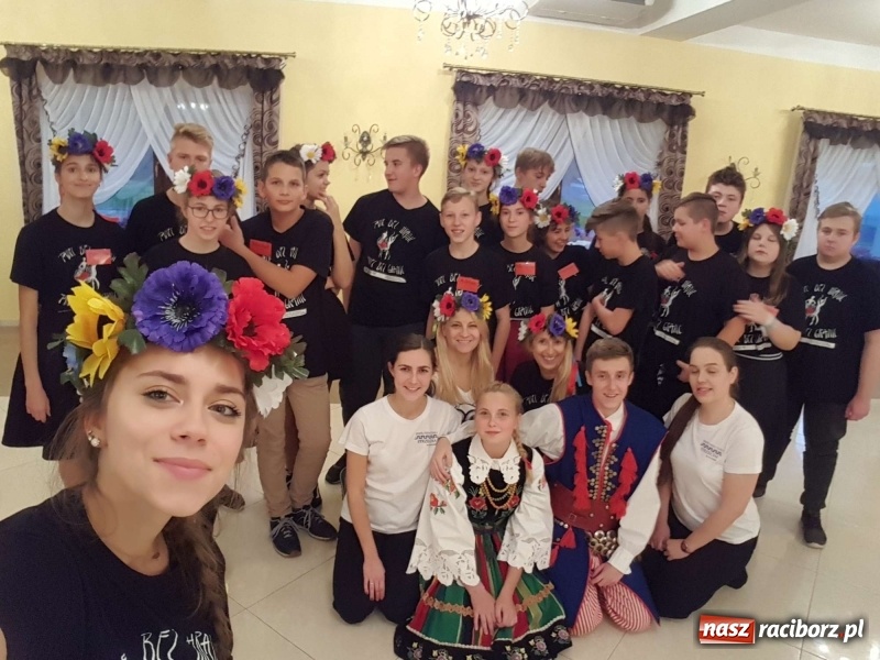 Zdjęcie w galerii na portalu naszraciborz.pl: Taniec bez granic - kolejny projekt transgraniczny SP 1  wiadomości z regionu