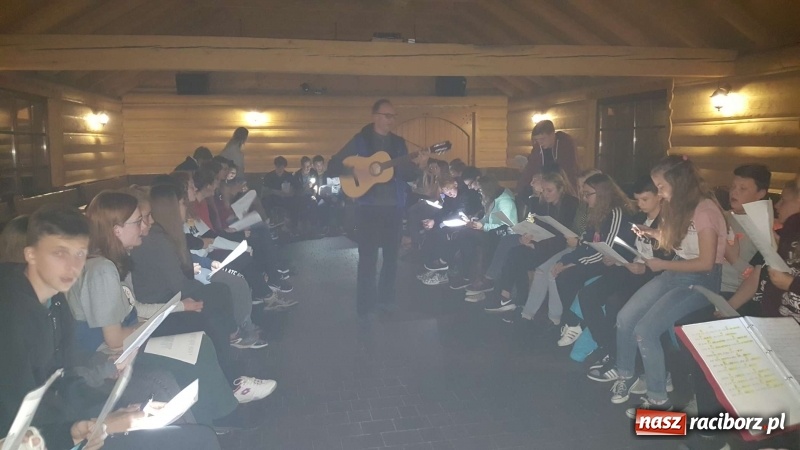 Zdjęcie w galerii na portalu naszraciborz.pl: Taniec bez granic - kolejny projekt transgraniczny SP 1  wiadomości z regionu