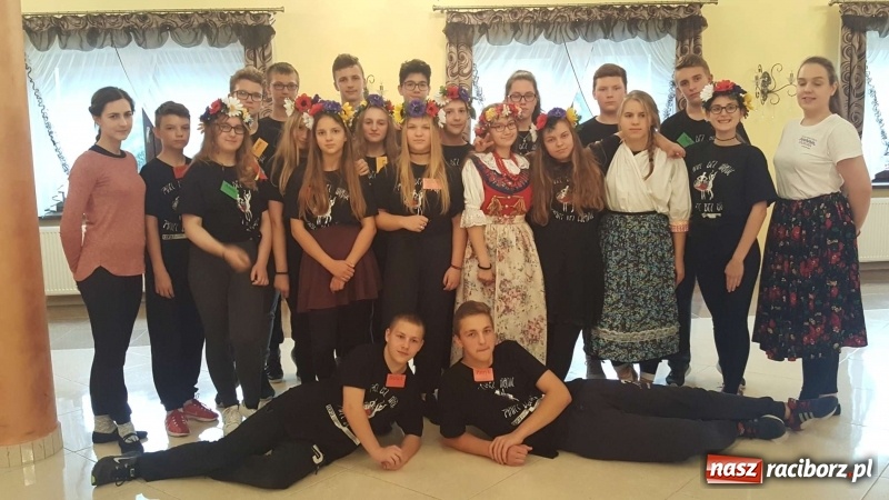 Zdjęcie w galerii na portalu naszraciborz.pl: Taniec bez granic - kolejny projekt transgraniczny SP 1  wiadomości z regionu