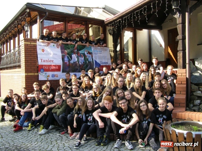 Zdjęcie w galerii na portalu naszraciborz.pl: Taniec bez granic - kolejny projekt transgraniczny SP 1  wiadomości z regionu