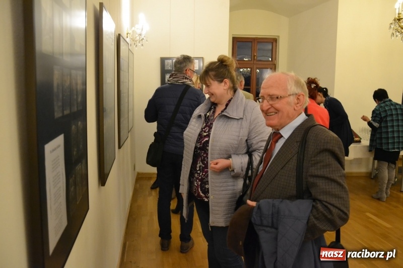 Zdjęcie w galerii na portalu naszraciborz.pl: Życie i twórczość Josepha von Eichendorffa na karcie pocztowej - wernisaż wystawy na zamku wiadomości z regionu