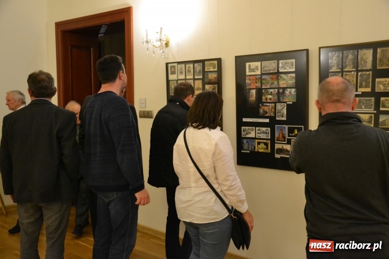 Zdjęcie w galerii na portalu naszraciborz.pl: Życie i twórczość Josepha von Eichendorffa na karcie pocztowej - wernisaż wystawy na zamku wiadomości z regionu