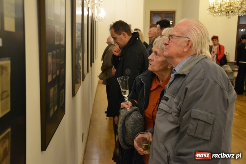 Zdjęcie w galerii na portalu naszraciborz.pl: Życie i twórczość Josepha von Eichendorffa na karcie pocztowej - wernisaż wystawy na zamku wiadomości z regionu