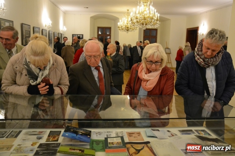 Zdjęcie w galerii na portalu naszraciborz.pl: Życie i twórczość Josepha von Eichendorffa na karcie pocztowej - wernisaż wystawy na zamku wiadomości z regionu