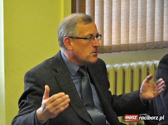 Zdjęcie w galerii na portalu naszraciborz.pl: O kolejkach z szefem śląskiego NFZ wiadomości z regionu