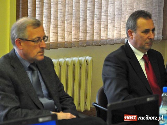 Zdjęcie w galerii na portalu naszraciborz.pl: O kolejkach z szefem śląskiego NFZ wiadomości z regionu