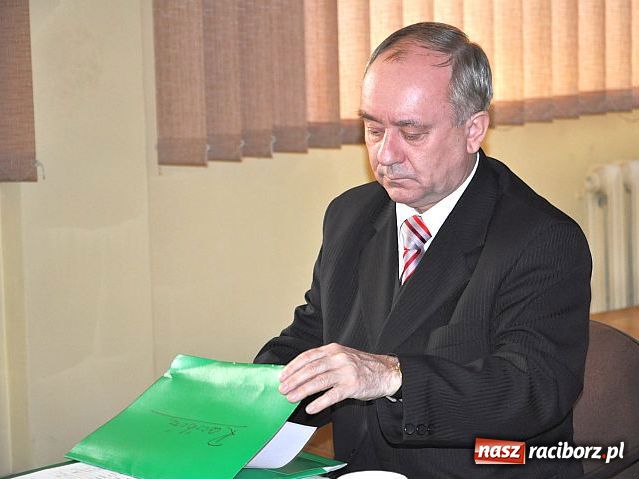 Zdjęcie w galerii na portalu naszraciborz.pl: O kolejkach z szefem śląskiego NFZ wiadomości z regionu