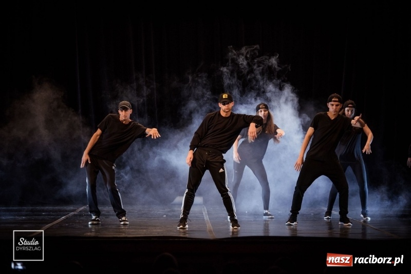 Zdjęcie w galerii na portalu naszraciborz.pl: Manuela Krzykała i Denis Chory. Tanecznym krokiem przez życie  wiadomości z regionu