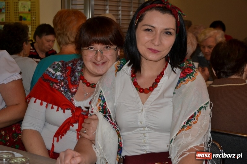 Zdjęcie w galerii na portalu naszraciborz.pl: Kapusta jest dobra na wszystko. Kiszynie kapusty w Tworkowie wiadomości z regionu