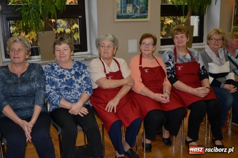 Zdjęcie w galerii na portalu naszraciborz.pl: Kapusta jest dobra na wszystko. Kiszynie kapusty w Tworkowie wiadomości z regionu