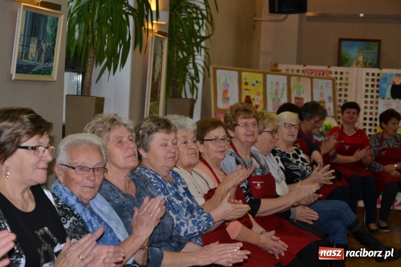 Zdjęcie w galerii na portalu naszraciborz.pl: Kapusta jest dobra na wszystko. Kiszynie kapusty w Tworkowie wiadomości z regionu